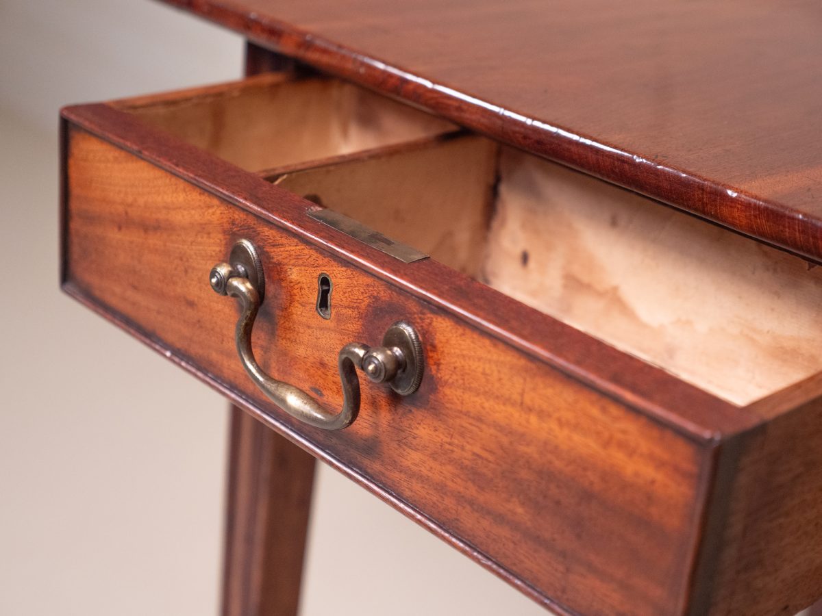 George III Pembroke Table - Image 5