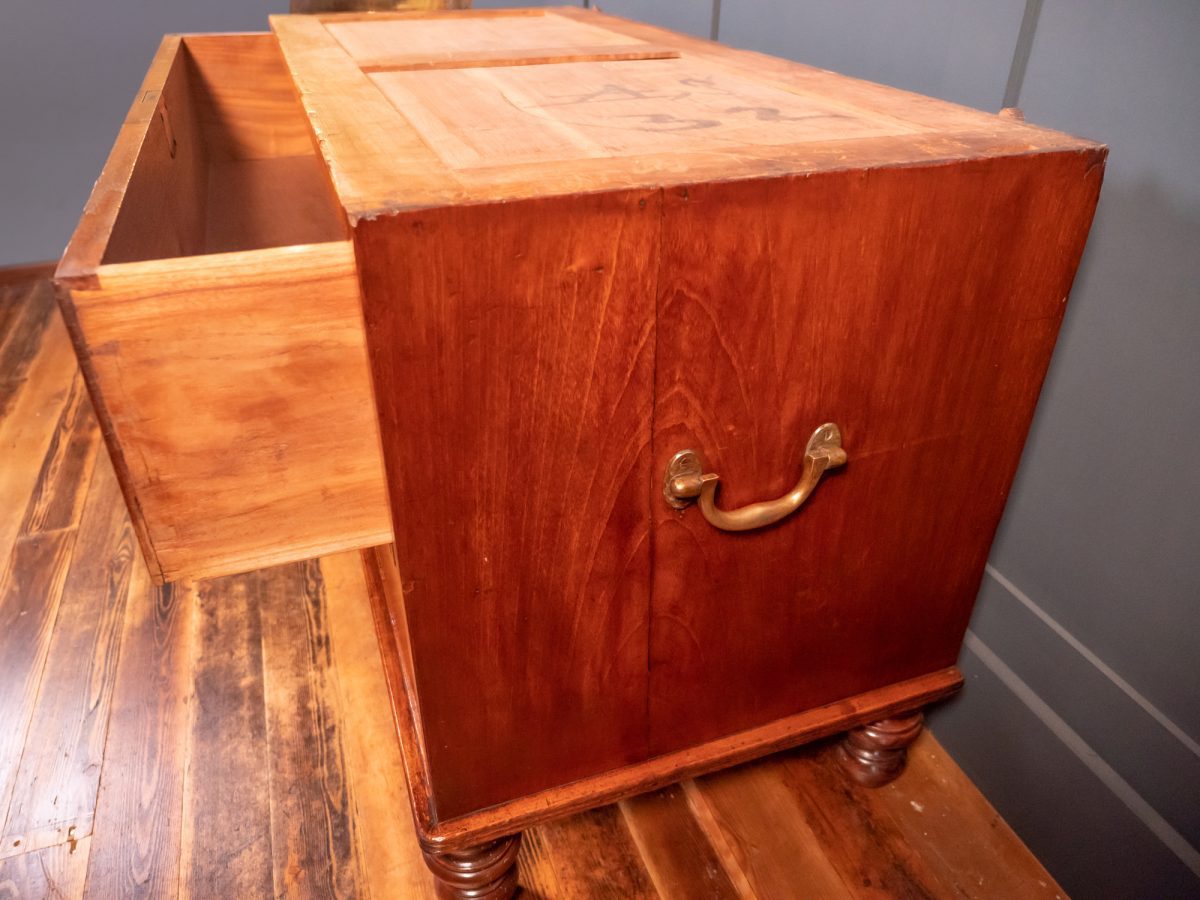 Linen Press Campaign Chest - Image 12