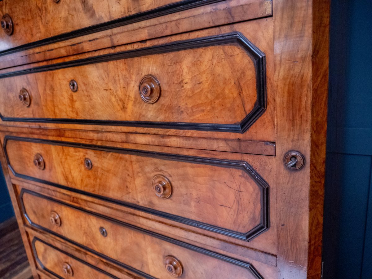 19th Century seven drawer chest - Image 5