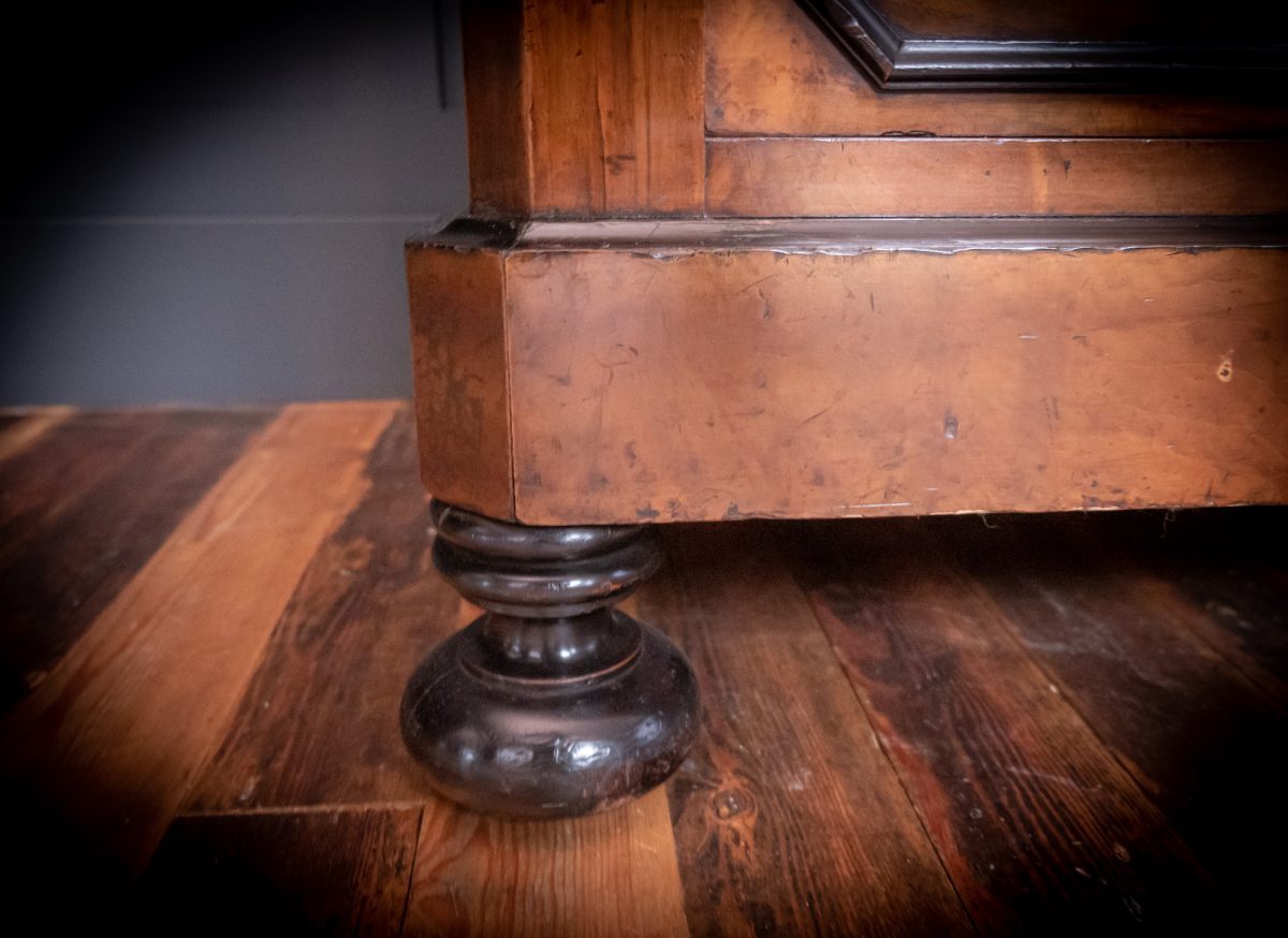 19th Century seven drawer chest - Image 7