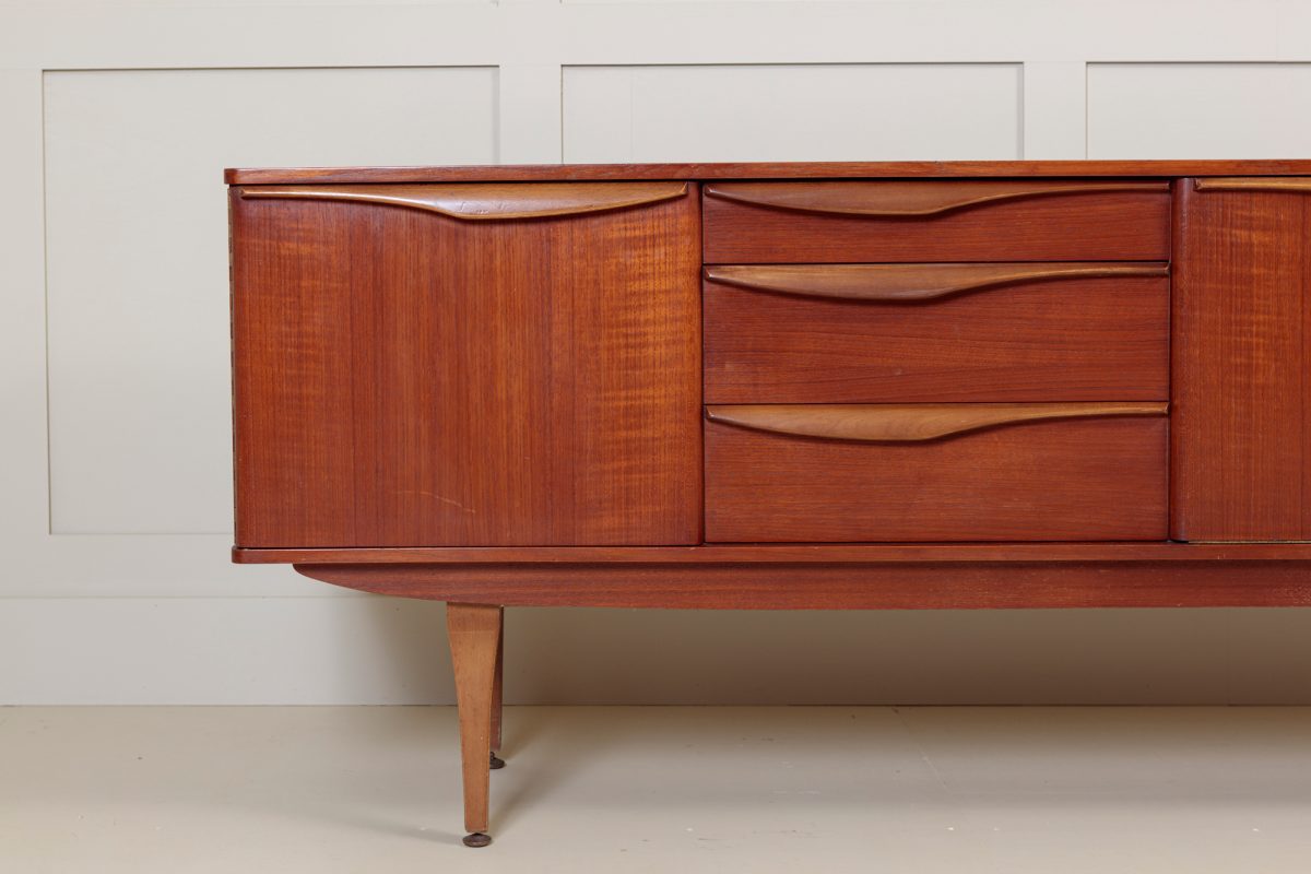 Teak Long John 'Stonehill' sideboard - Image 5