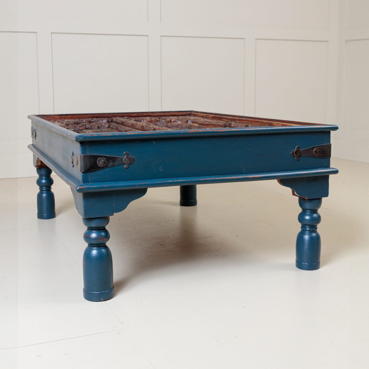 Indian Haveli / Jharokha table - Image 4
