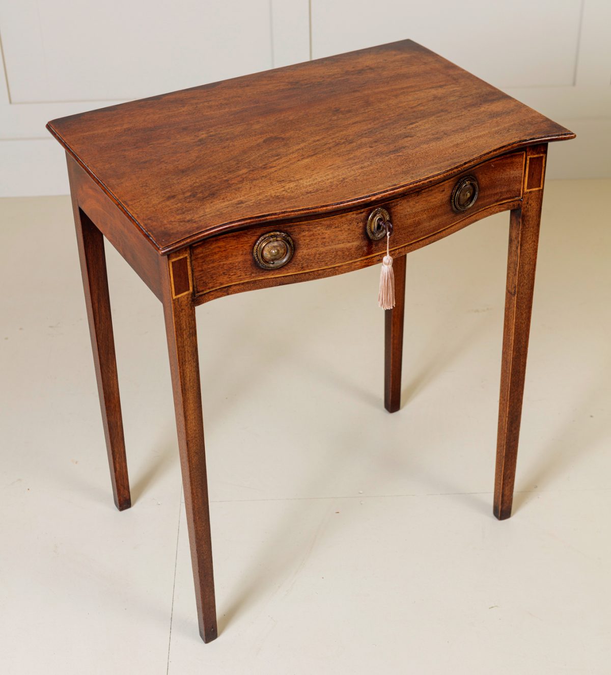 Mahogany Serpentine front side table - Image 4