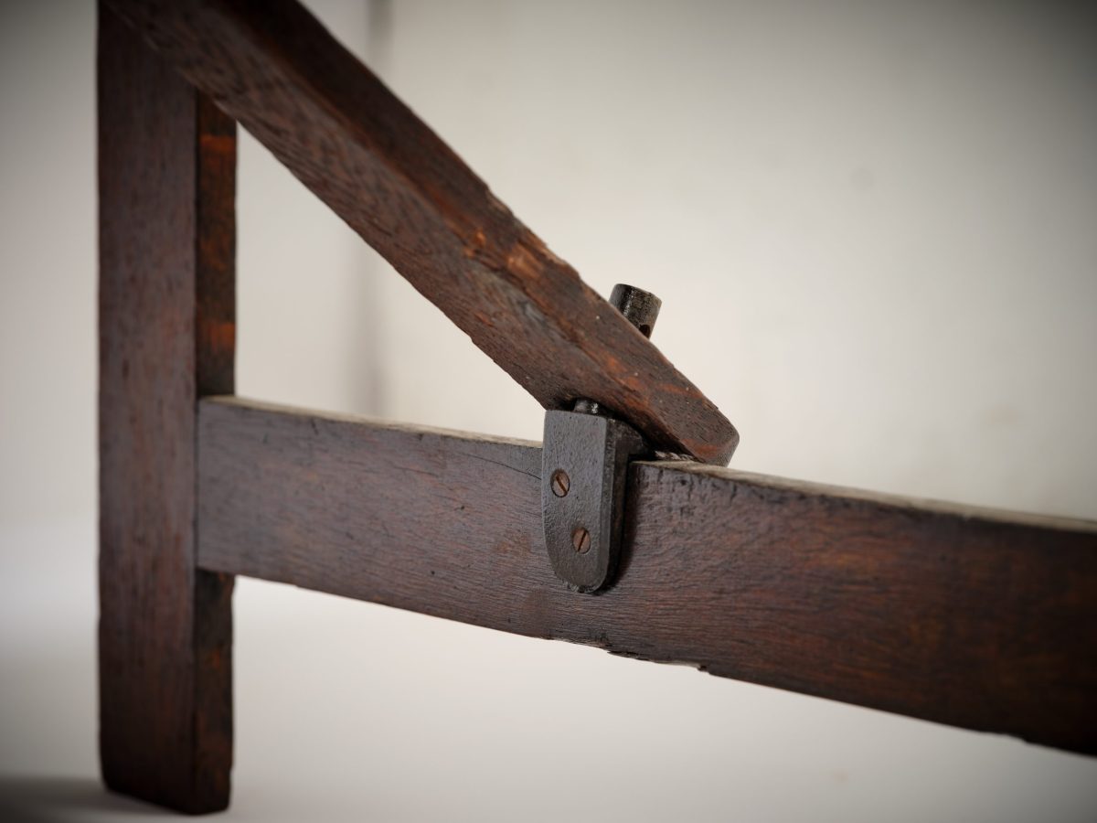 Harvest Trestle Table - Image 6