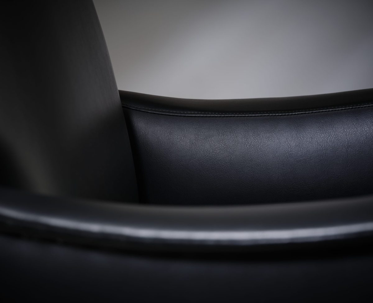 The Lady Chair - Image 8