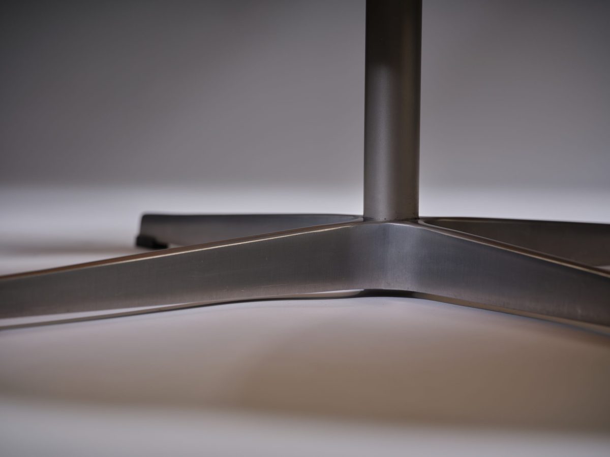 Swan Chair - Image 8
