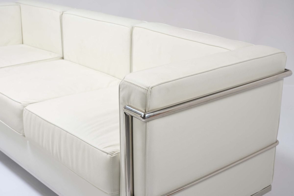 Le Corbusier Sofa - Image 2
