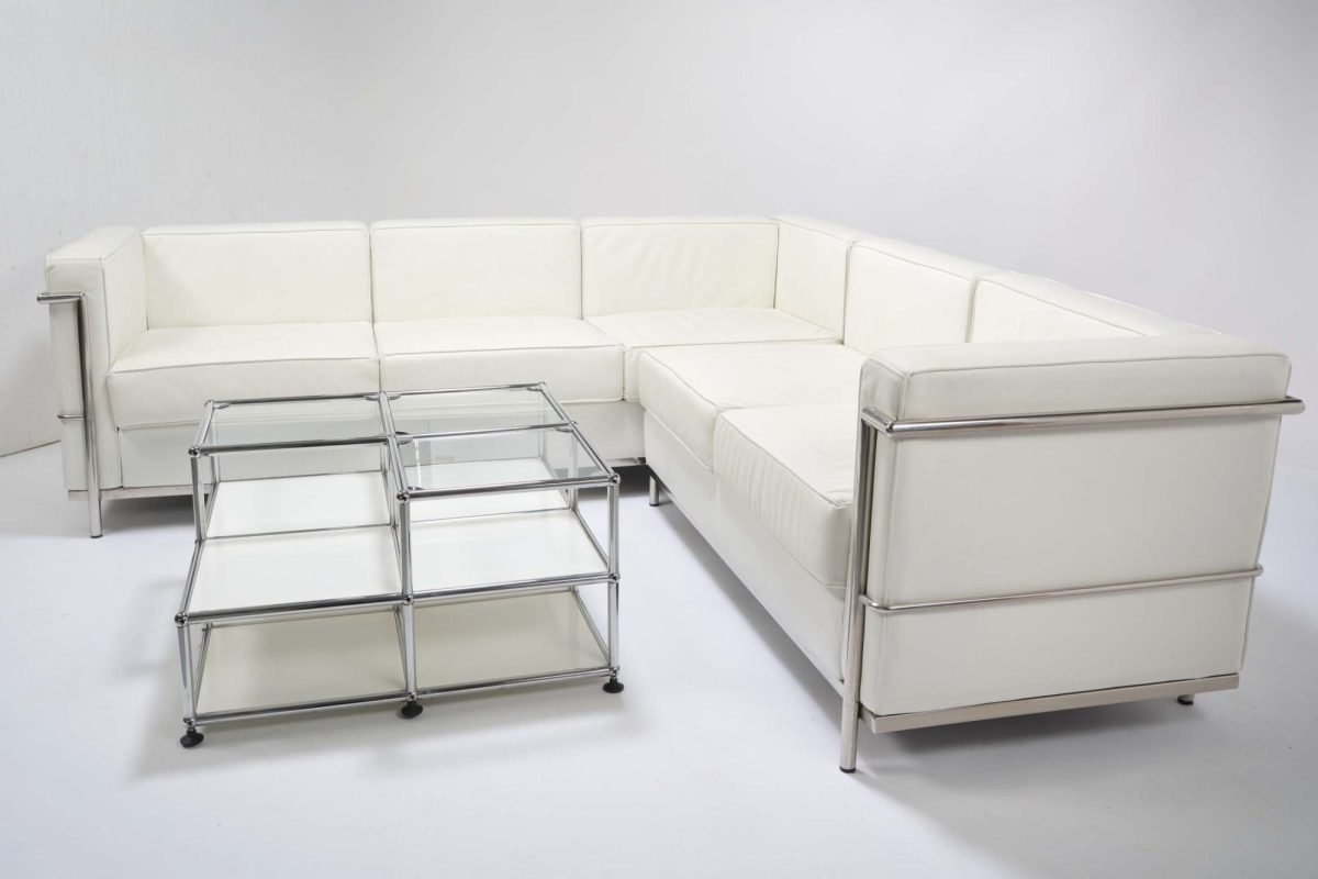 Le Corbusier Sofa - Image 4