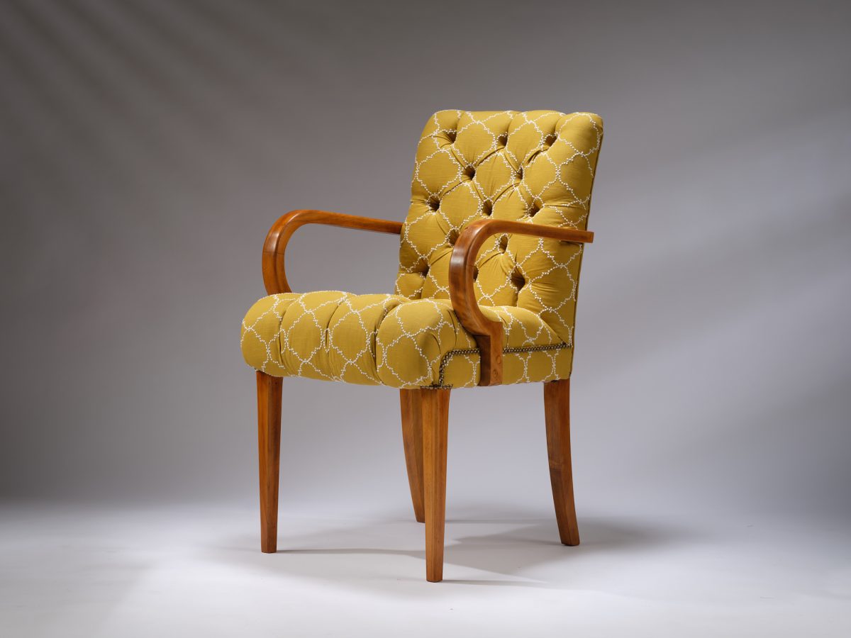 Deco Hall Chair