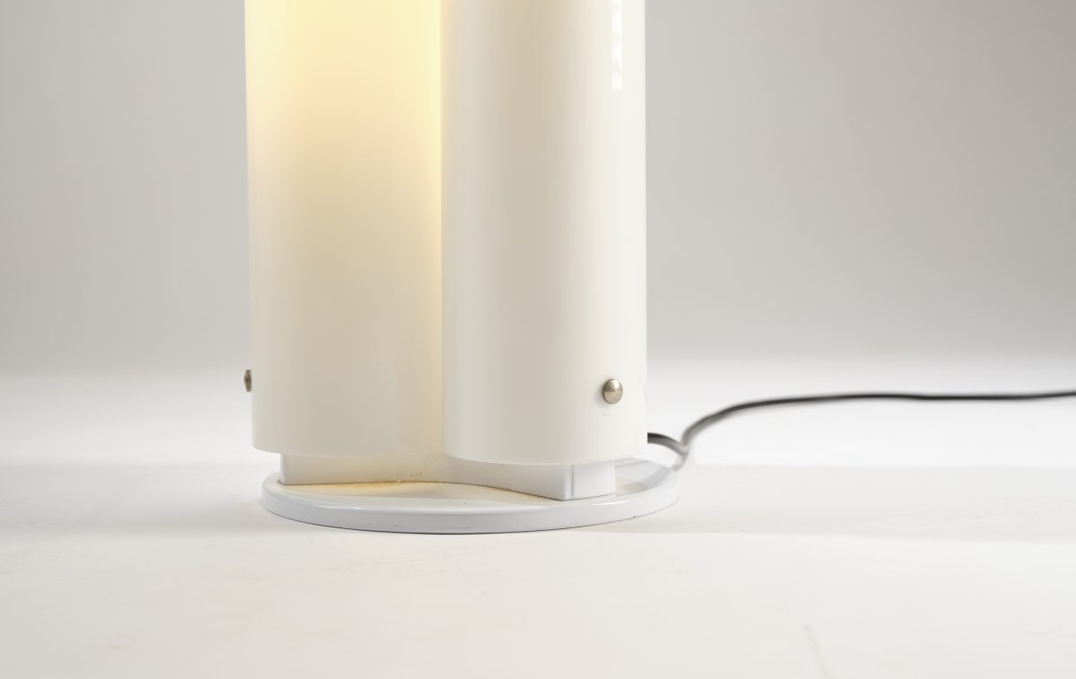 The Exhaust Floor Lamp - Image 3