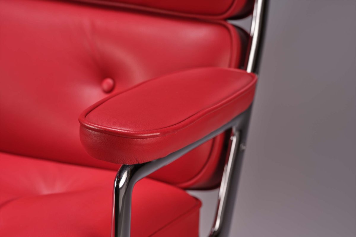 Eames Conference Chair - Image 2