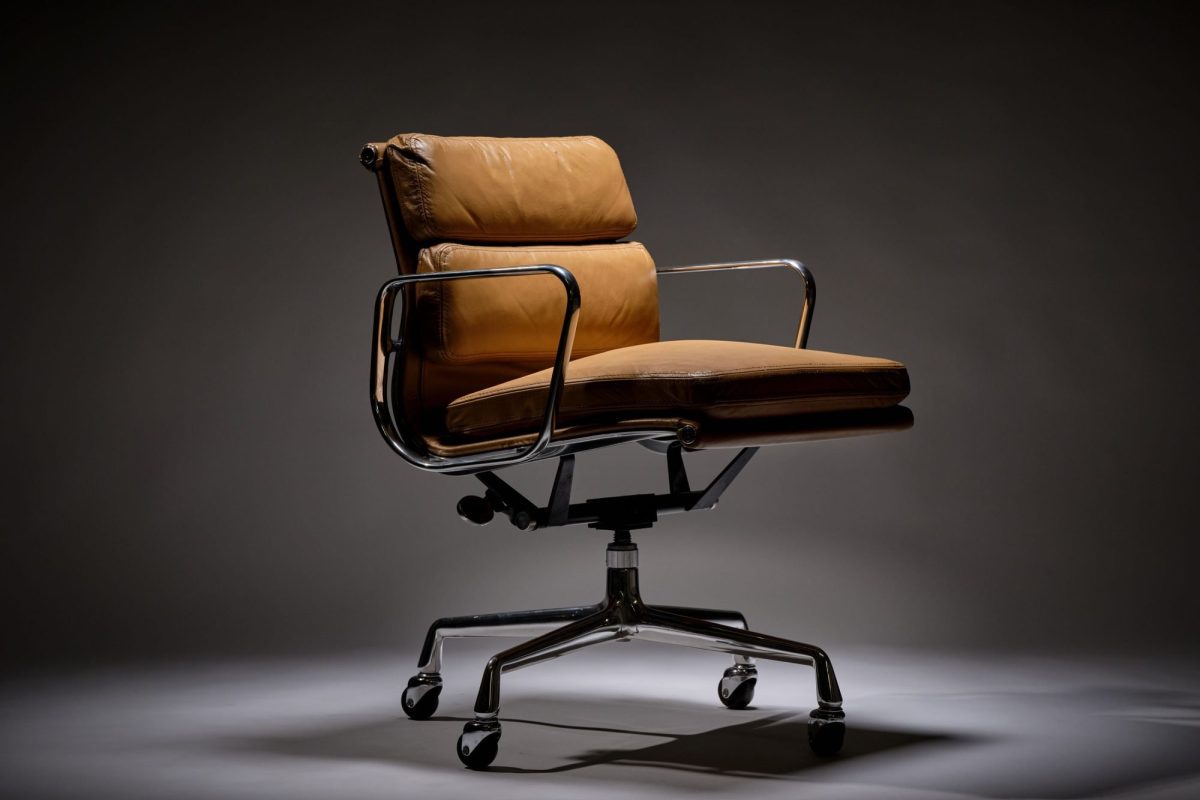 Caramel 70’s Herman Miller - Image 3