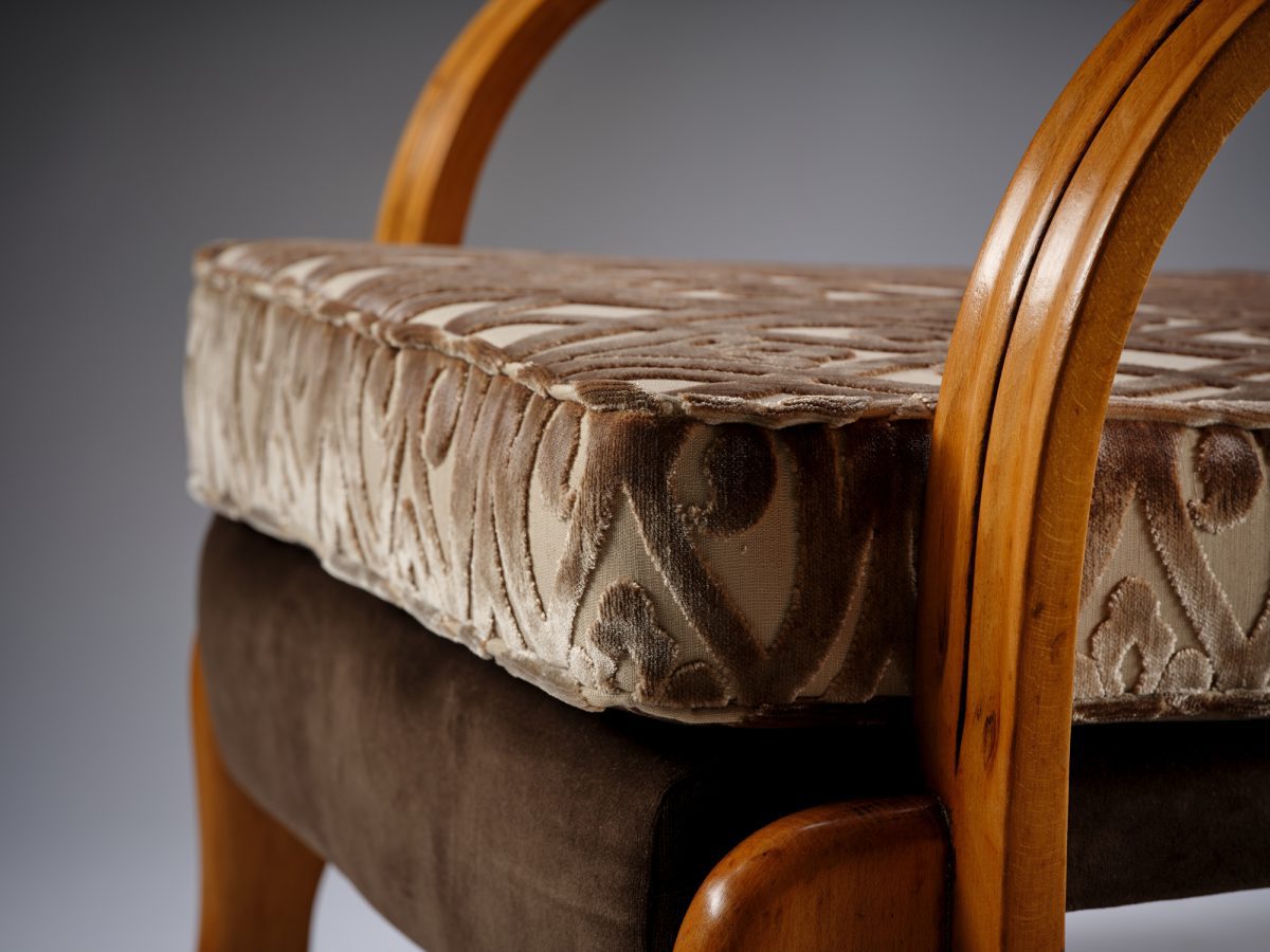 Big Lazy Armchair - Image 3