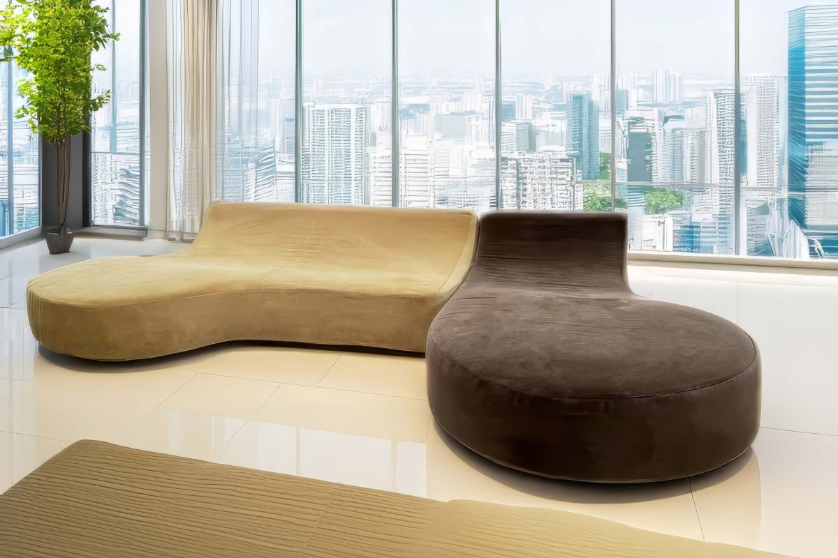 Minotti Hockney Sofas - Image 4