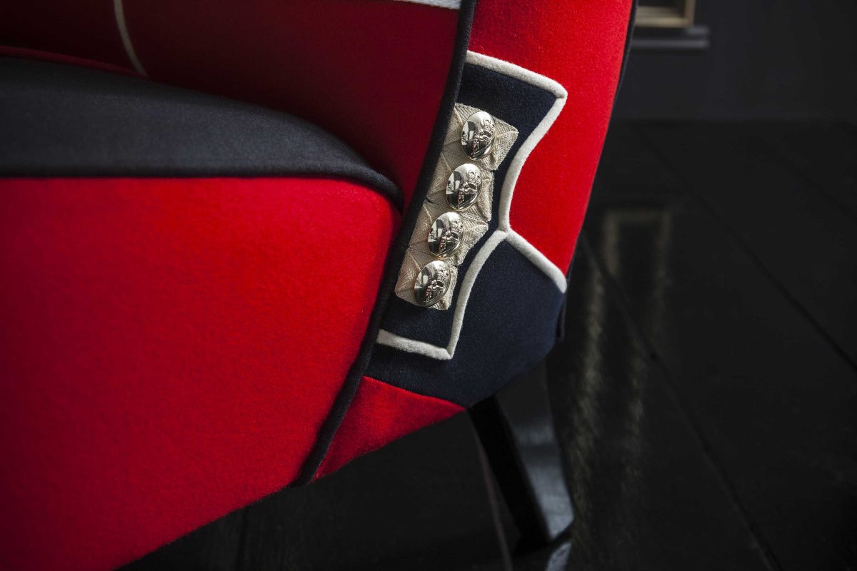 Irish Guard Chair - Image 3