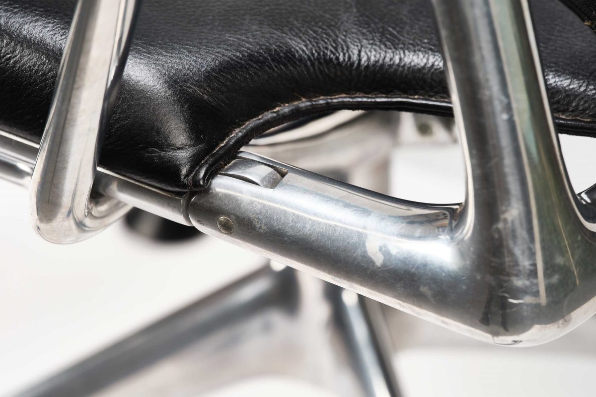 The Vitra Meda - Image 5