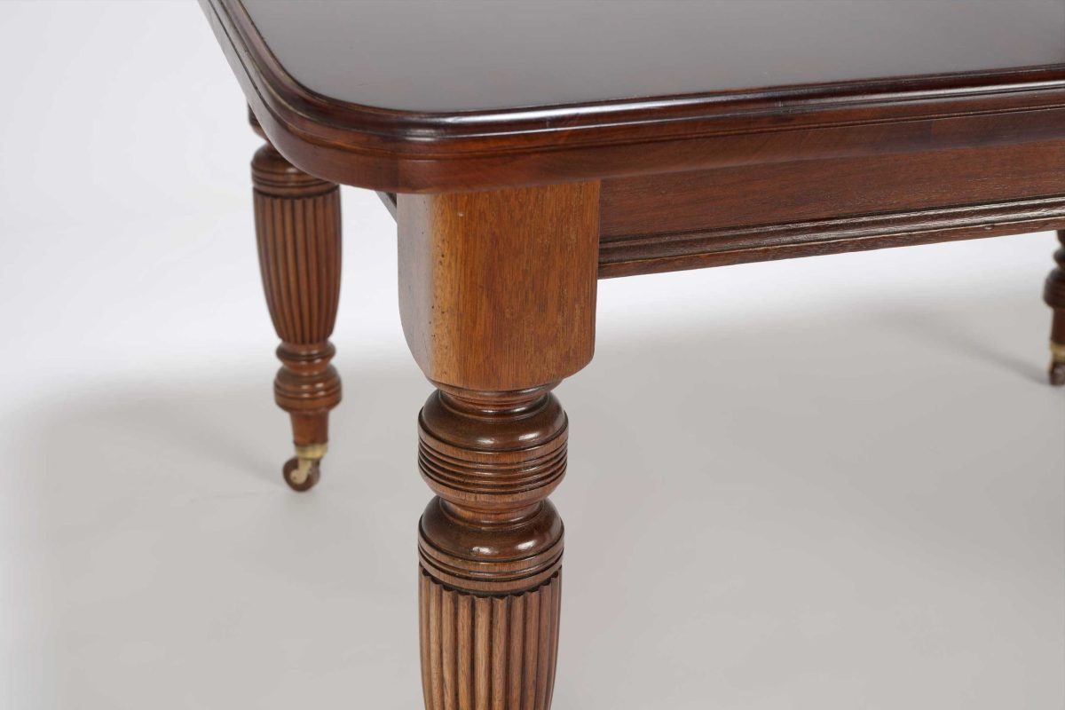 Victorian Banquet Table - Image 5