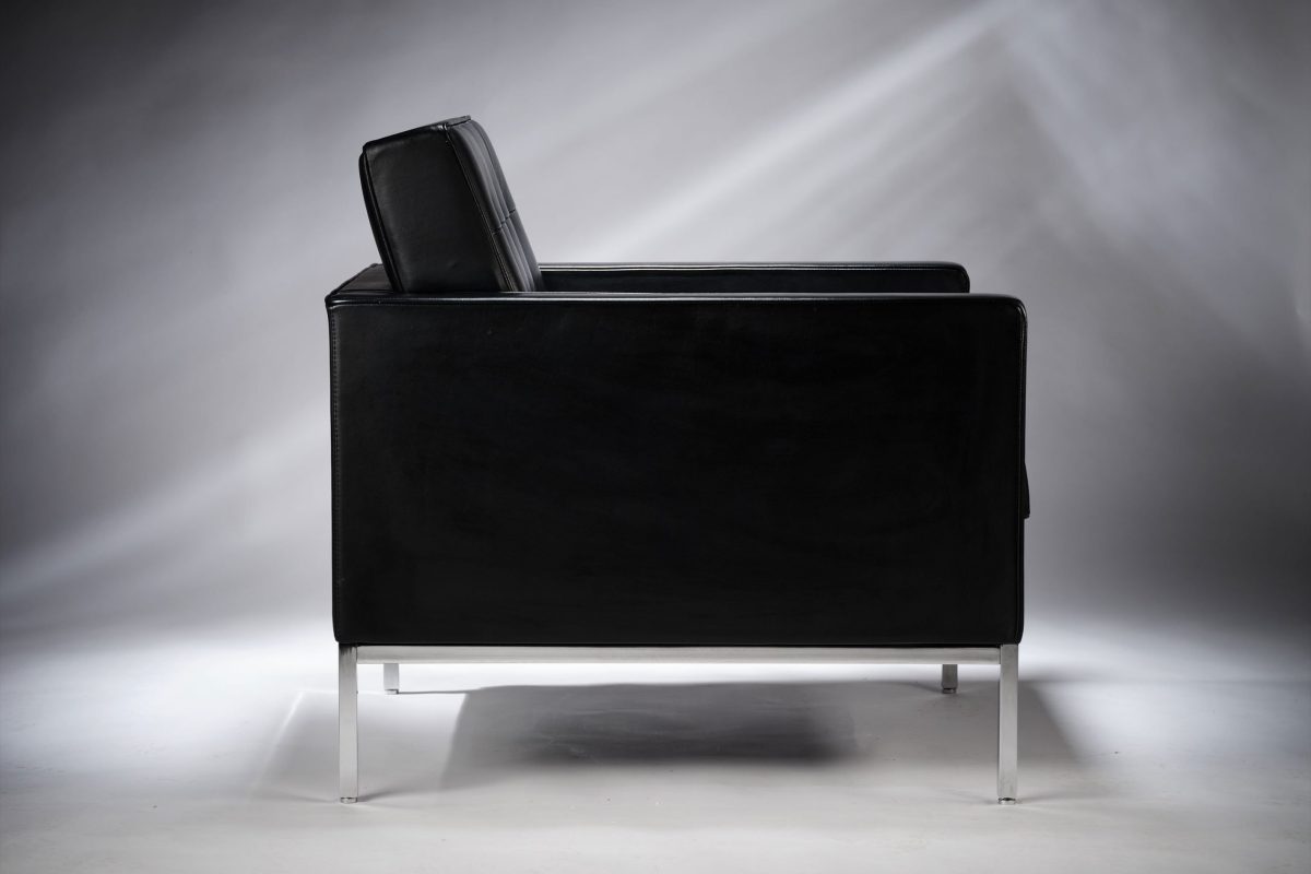 Florence Knoll Lounge Chair - Image 3