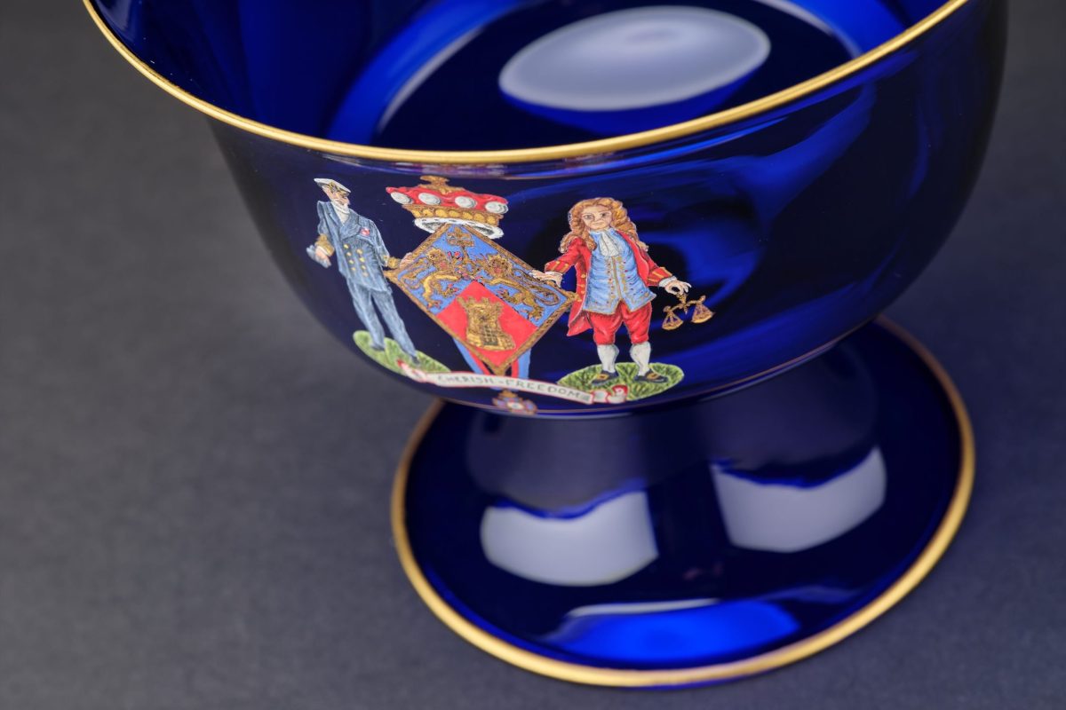 Lady Thatcher’s Armorial Footed Bowl - Image 2