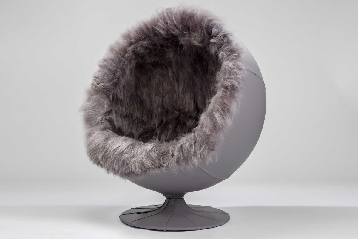 The Snow globe Chair - Image 3