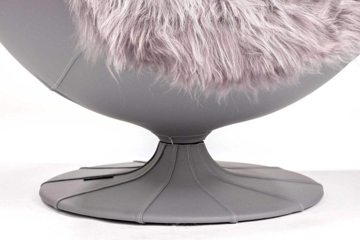 The Snow globe Chair - Image 5