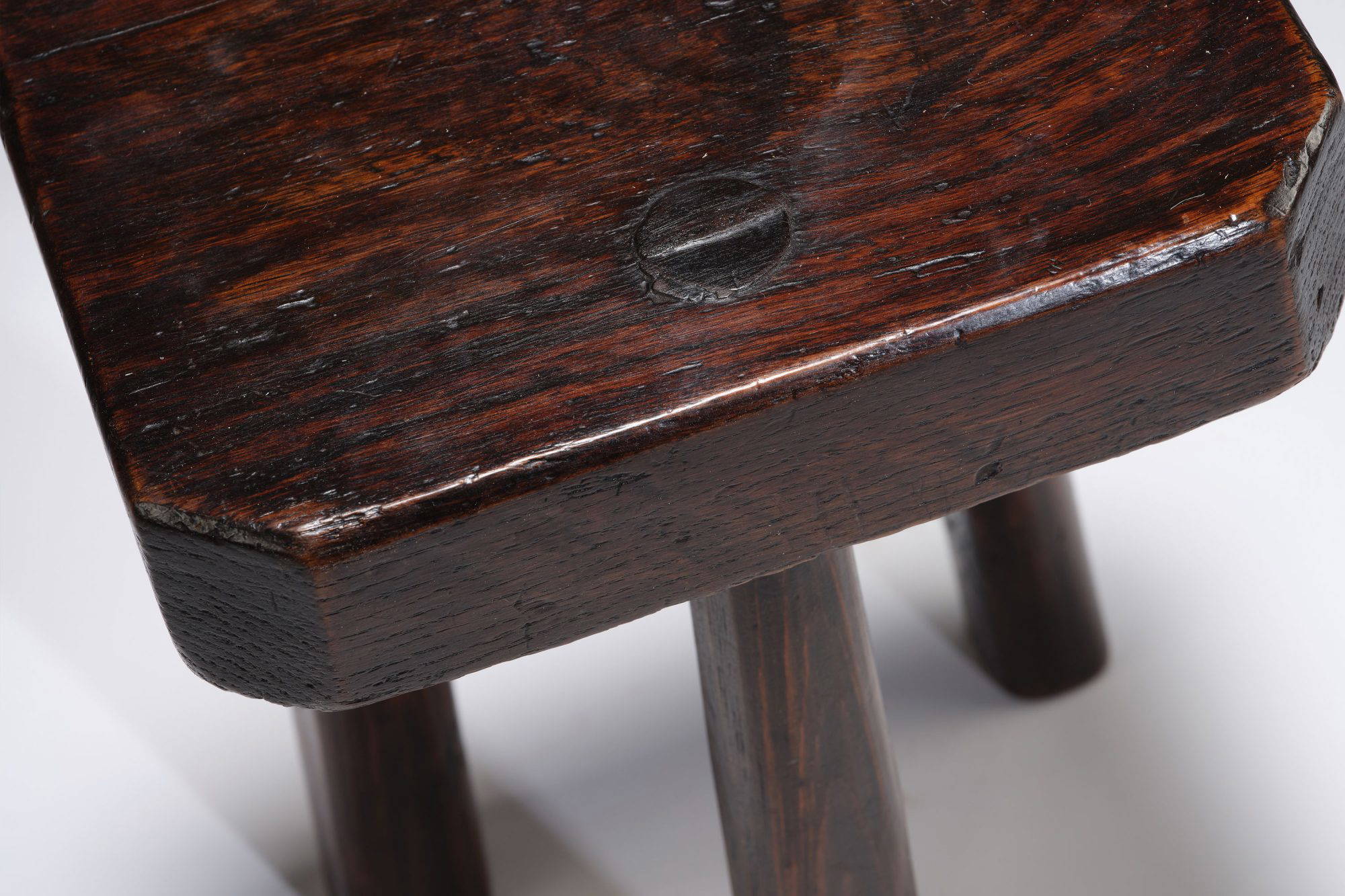 Naive Milking Stool - Image 2