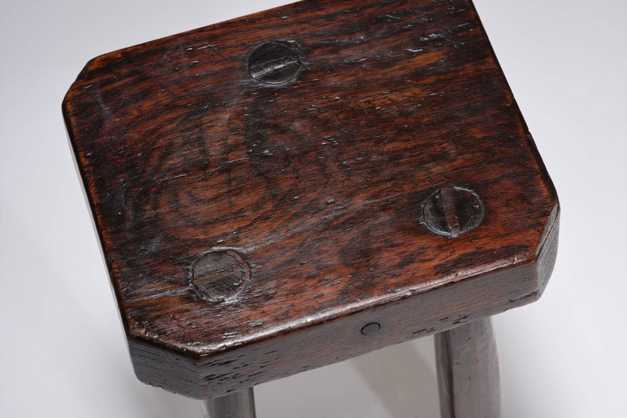 Naive Milking Stool - Image 5